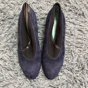 Thierry Rabotin Navy Suede Comfort Pumps – Size 9.5 | Made in Italy